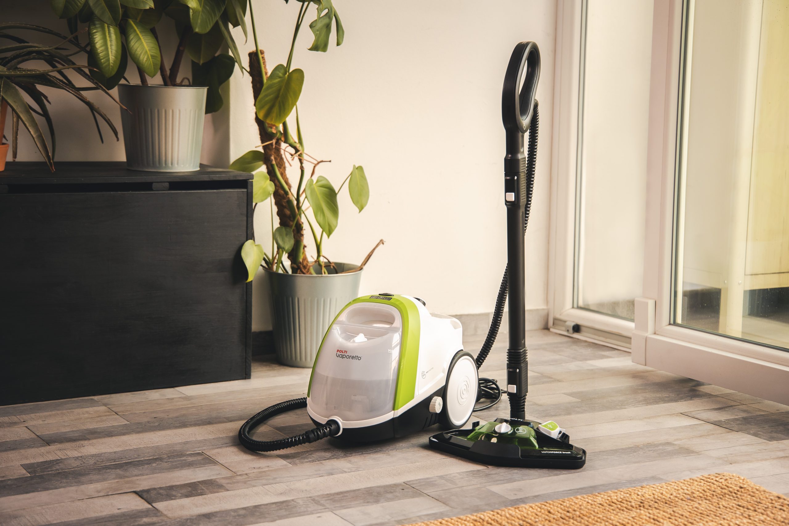 <a href="https://housewares100.co.uk/voting-details/?entryid=88" target="_blank">Polti Vaporetto Smart110 Eco Steam Cleaner, Polti UK</a>